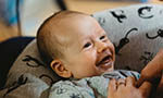 Como bebês nascidos pré-termo e a termo reagem diante da indisponibilidade materna?